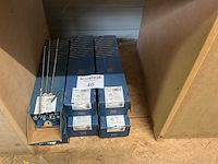 6 dozen lange houtschroeven - afbeelding 1 van  7