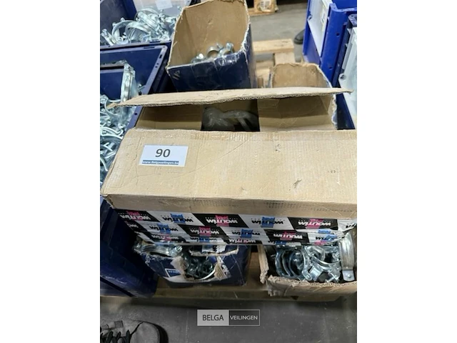 6 dozen met ophangbeugels - afbeelding 1 van  6