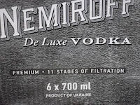 6 flessen à 70cl vodka nemiroff 40% - afbeelding 2 van  2