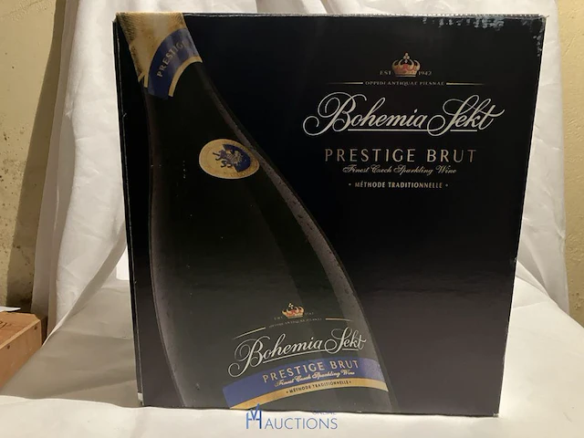 6 flessen bohemia sekt - afbeelding 1 van  3