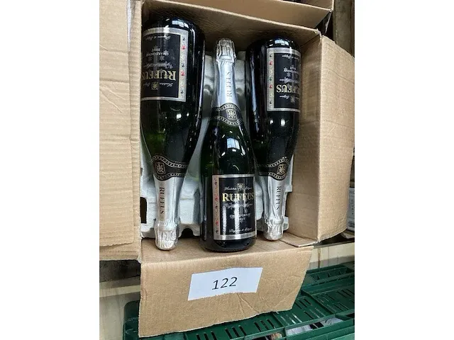 6 flessen cava fabr ruffus - afbeelding 1 van  3