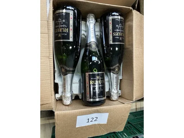 6 flessen cava fabr ruffus - afbeelding 3 van  3