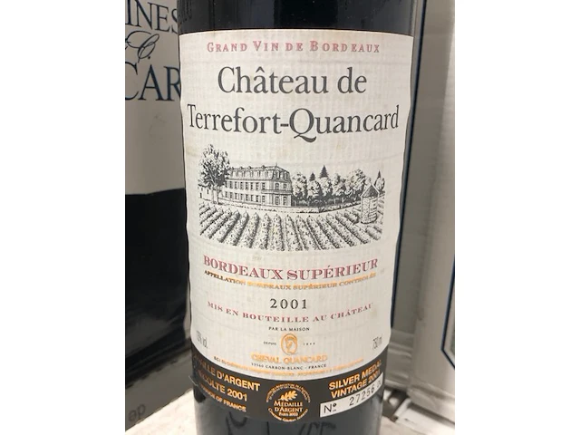 6 flessen chäteau de terrefort-quancard - afbeelding 1 van  2