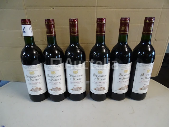 6 flessen haut-médoc seigneurs d'albret 2001 - afbeelding 1 van  4