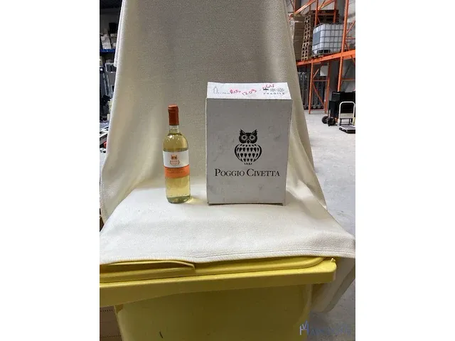 6 flessen poggio civetta vermentino toscana - afbeelding 4 van  4