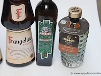 6 flessen sterke drank - afbeelding 3 van  3
