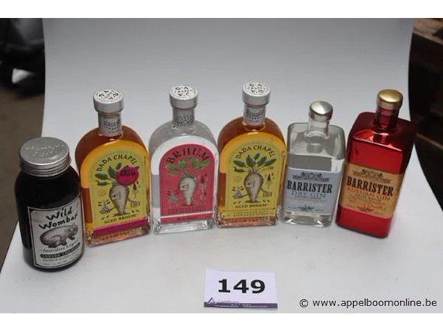6 flessen sterke drank - afbeelding 1 van  3