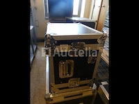 6 flightcases en inhoud - afbeelding 3 van  10