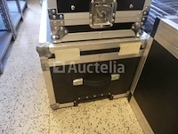 6 flightcases en inhoud - afbeelding 8 van  10