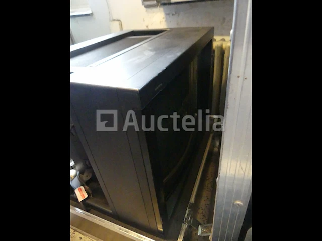 6 flightcases en inhoud - afbeelding 10 van  10