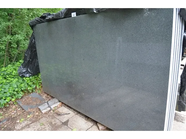6 granieten platen gepolierd blauw 245x135x3 (19,85m2) - afbeelding 3 van  6