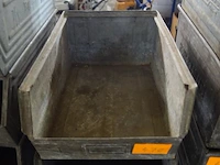 6 grote metalen bakken - afbeelding 2 van  2