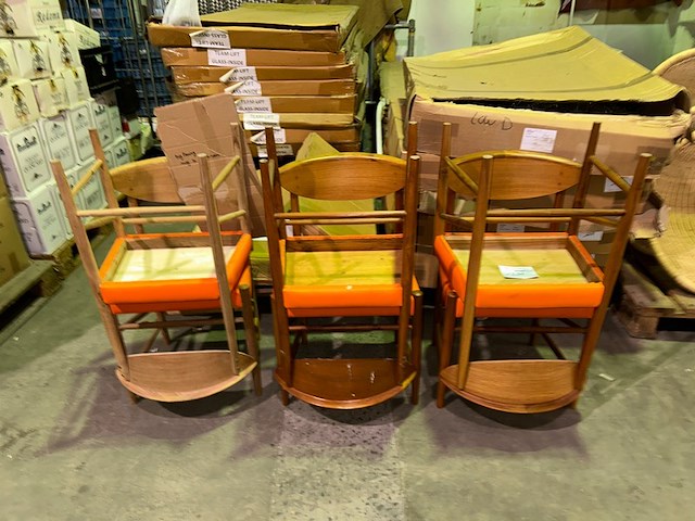 6 houten stoelen - afbeelding 1 van  6