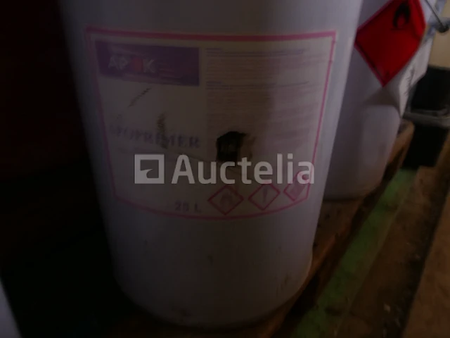 6 jerrycans van 25 liter vloeibaar bitumen en dakprimer - afbeelding 4 van  7