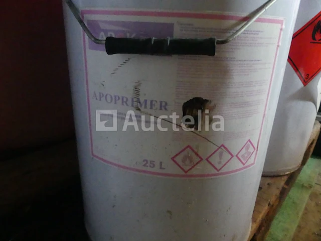 6 jerrycans van 25 liter vloeibaar bitumen en dakprimer - afbeelding 5 van  7