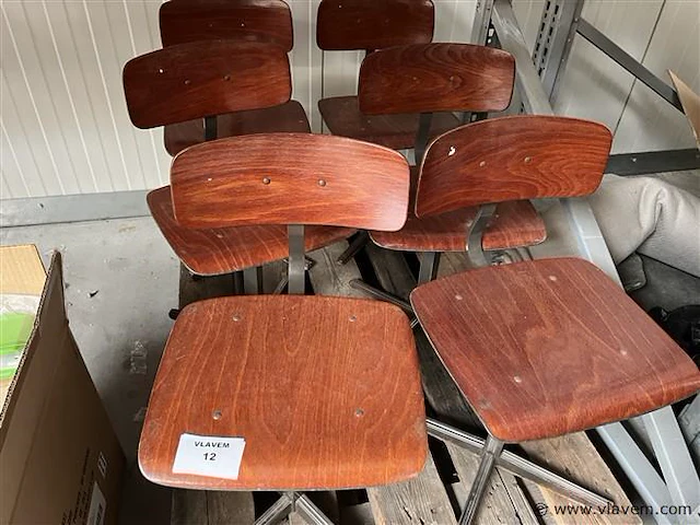 6 kinderstoeltjes - afbeelding 1 van  1
