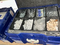 6 koffers met inhoud - afbeelding 4 van  5