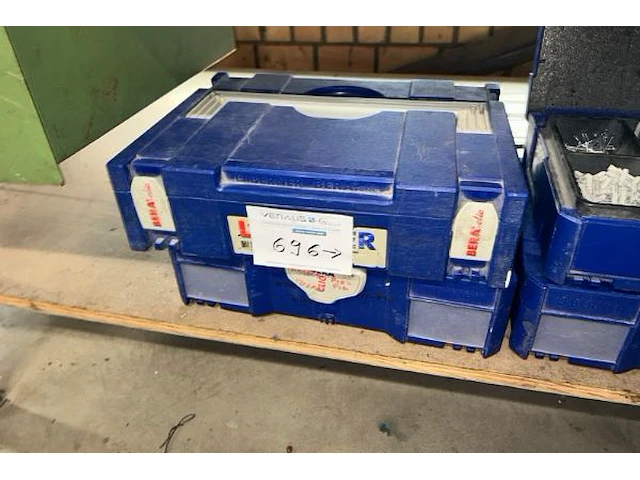 6 koffers met inhoud - afbeelding 5 van  5