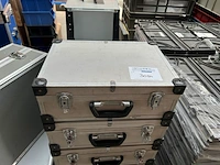 6 koffers - afbeelding 1 van  5