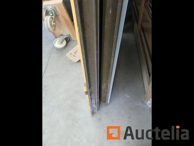 6 metalen deuren - afbeelding 1 van  9