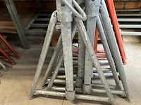 6 metalen schragen - afbeelding 3 van  4