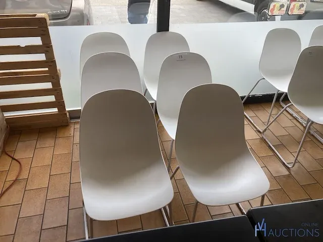 6 metalen stoelen - afbeelding 1 van  2