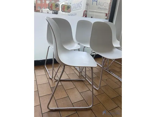 6 metalen stoelen - afbeelding 2 van  2