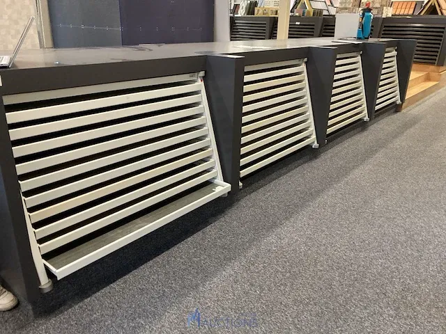 6 metalen tegeldisplays - afbeelding 1 van  5