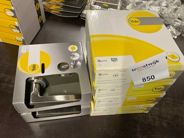 6 moderne inox deurkrukken - afbeelding 1 van  5
