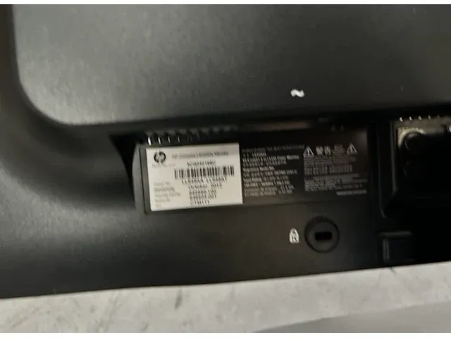 6 monitoren samsung en hp - afbeelding 4 van  9