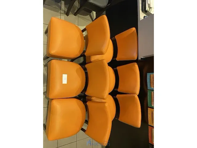 6 oranje bijzetstoelen - afbeelding 4 van  4