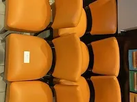 6 oranje bijzetstoelen - afbeelding 4 van  4