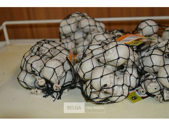 6 pakjes deco mini skulls - afbeelding 3 van  3