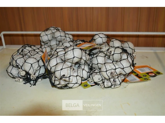 6 pakjes deco mini skulls - afbeelding 1 van  4