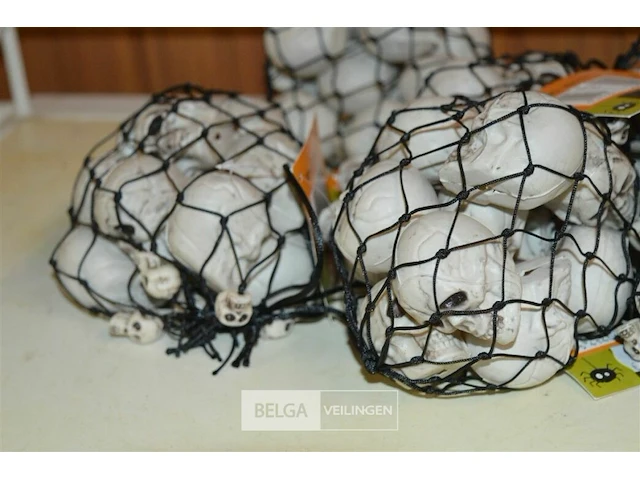 6 pakjes deco mini skulls - afbeelding 3 van  4