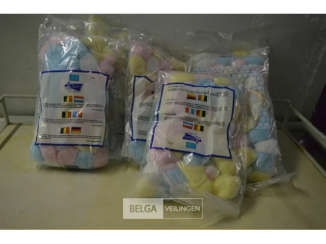 6 pakjes wattenbolletjes - afbeelding 1 van  2