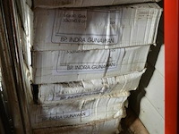 6 pakken grijze tegeltjes 30x35x1 cm - afbeelding 1 van  3