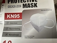 6 palletten mondmaskers - afbeelding 2 van  9