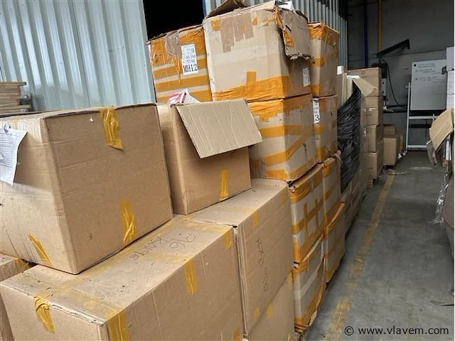 6 palletten mondmaskers - afbeelding 9 van  9