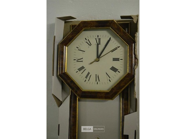 ±6 pendule wandklokken - afbeelding 2 van  3