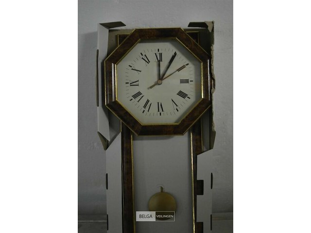 ±6 pendule wandklokken - afbeelding 2 van  4