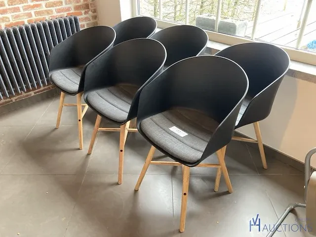 6 pvc kuipstoelen - afbeelding 1 van  3
