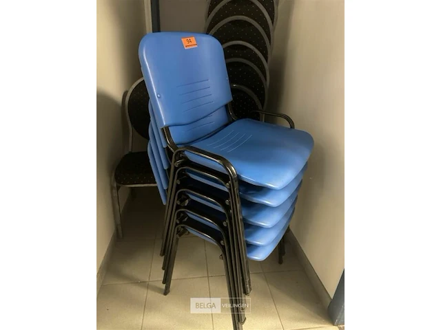 6 pvc stapelstoel - afbeelding 1 van  3