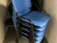 6 pvc stapelstoel - afbeelding 2 van  3