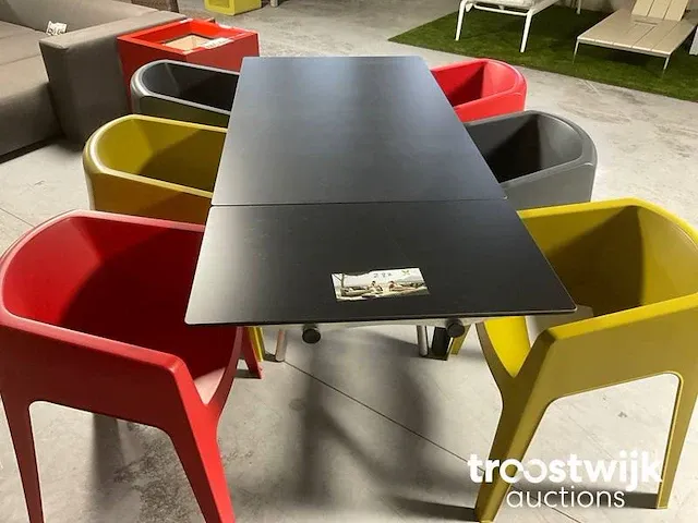 6 skagerak stapelbare stoelen uit kunststof - afbeelding 2 van  2
