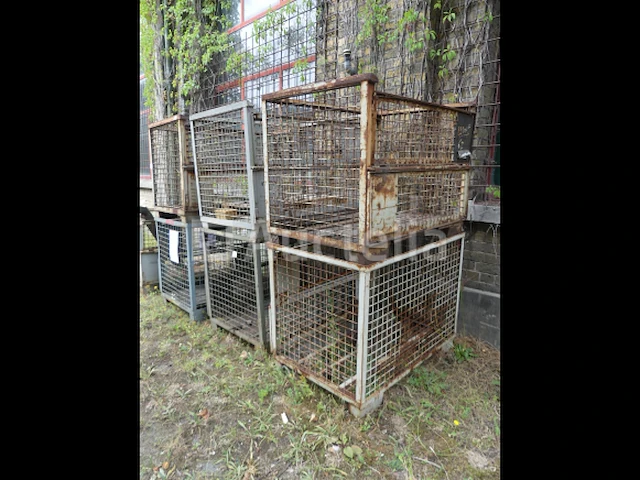 6 stapelbare gaascontainers - afbeelding 1 van  8