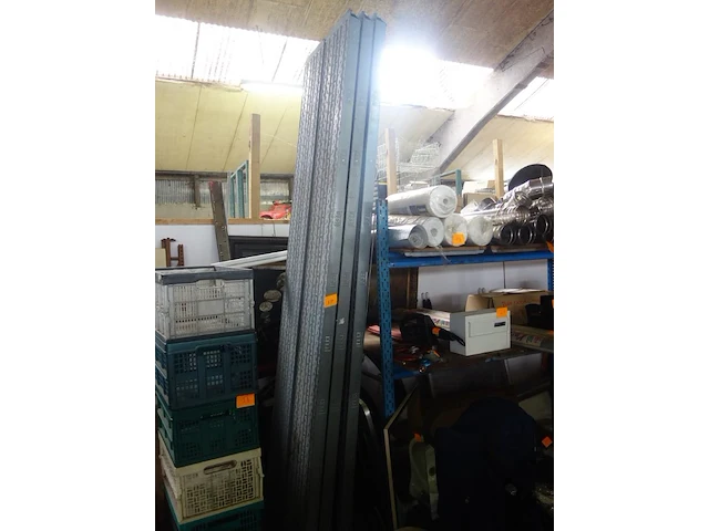 6 stellingsplaten 3,00 x 0,32 m - afbeelding 1 van  2