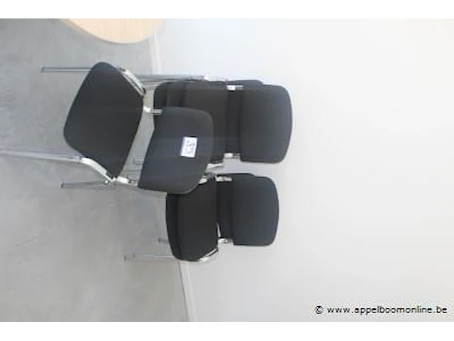 6 stoelen in stof bekleed - afbeelding 1 van  1