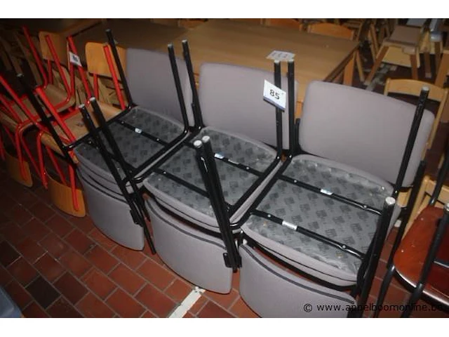 6 stoelen in stof bekleed - afbeelding 1 van  1