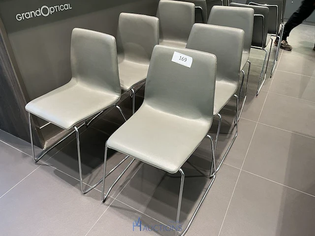 6 stoelen - afbeelding 1 van  4